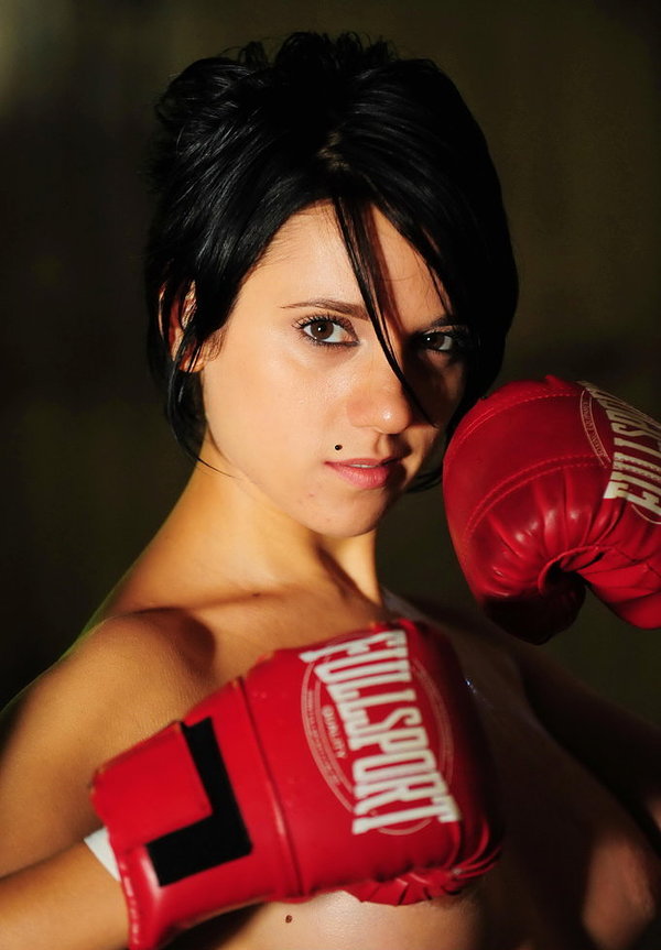 Карина, 25